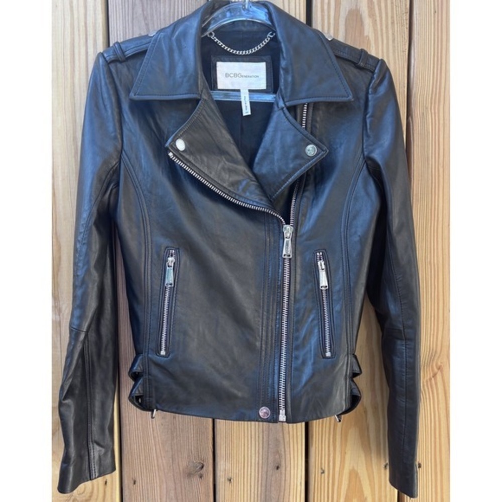 BCBGeneration Black Leather Moto Jacket Women's‎ XS Asymmetrical Zip BUTTER SOFT